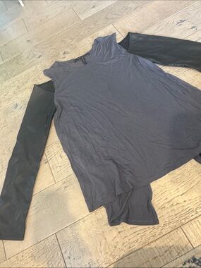 BCBGMaxAzria Black Cold-Shoulder Long Sleeve Top